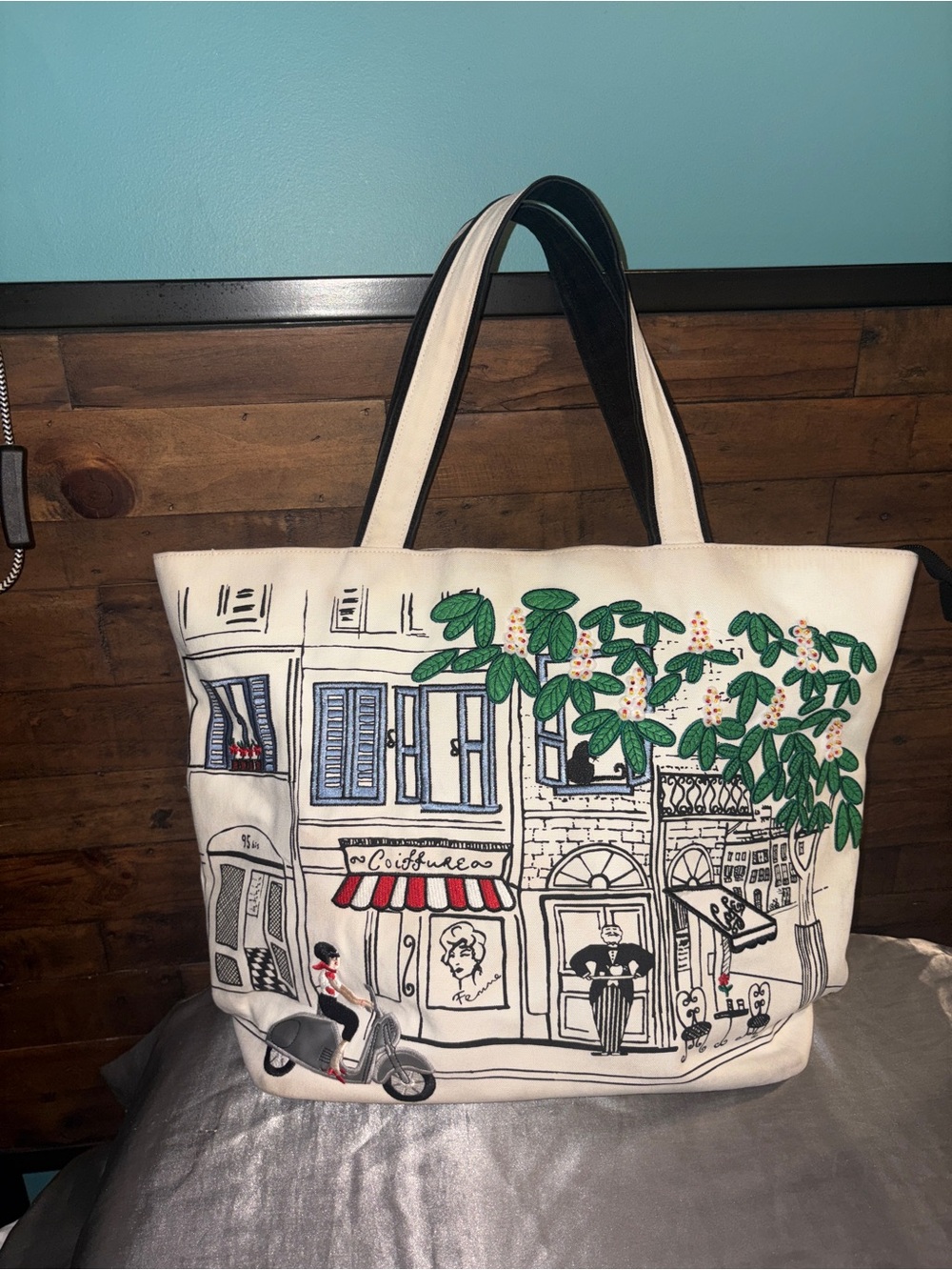 Lulu Guinness London Embroidered Café Scene Canvas Tote Bag Scooter Detail - Picture 10 of 11